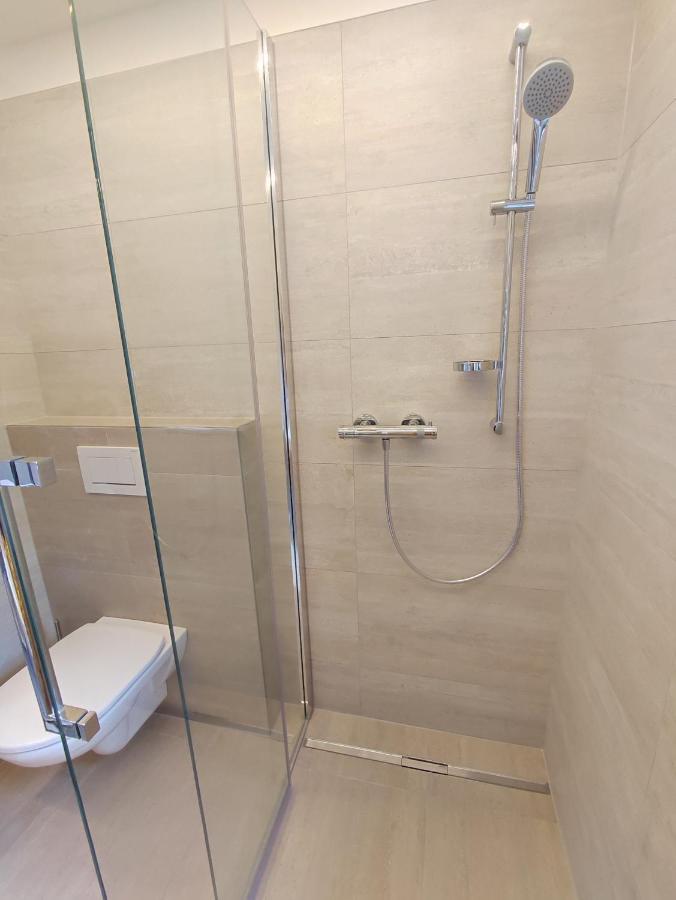 Apartment Ploner Ainet Buitenkant foto
